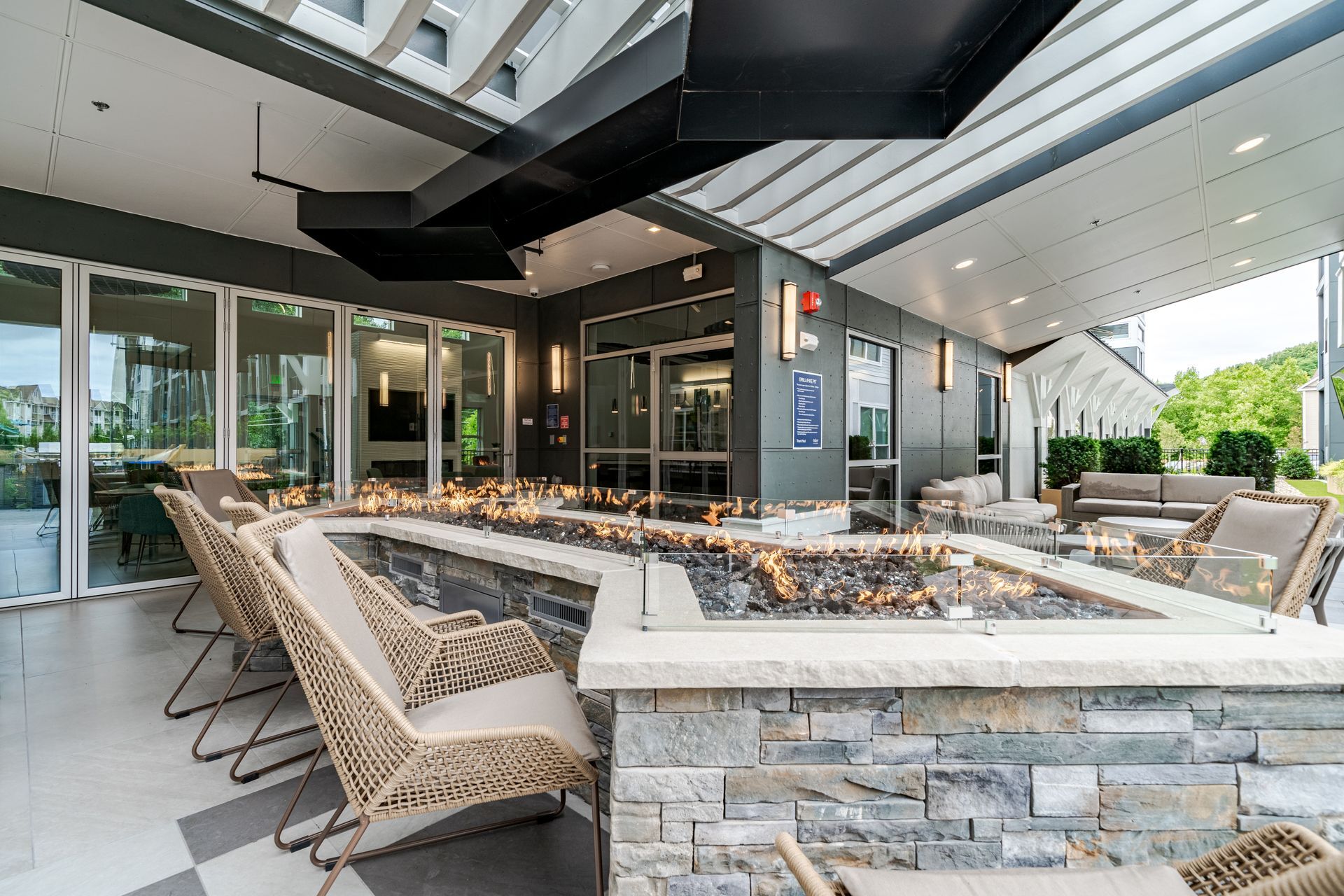 Quality Stone Veneer | Handcrafted Stone Veneer & Expert Installation